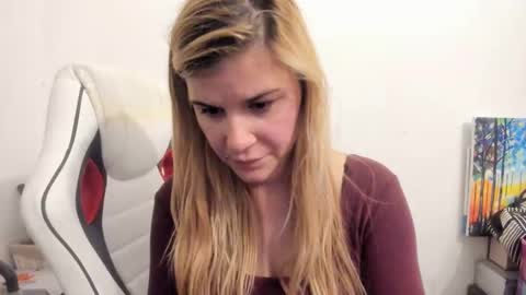 MIA online show from 10.05.25