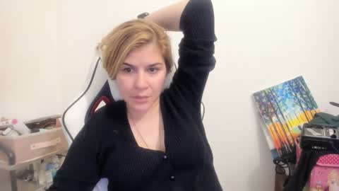 MIA online show from 10.22.25