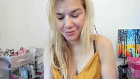 MIA online show from 10.28.25