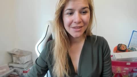 MIA online show from 11.02.25