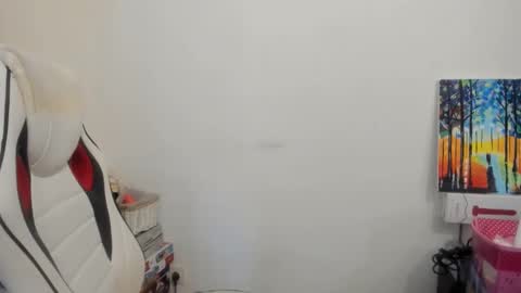 MIA online show from 11.11.25