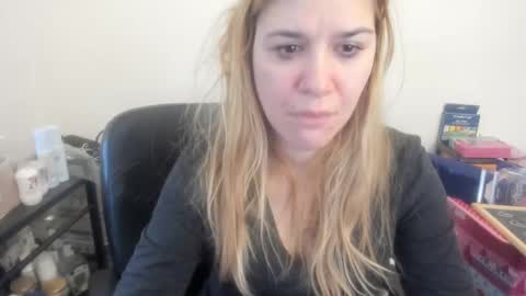 Snapshot of artsyandcraftsy_ chatting on 02.16.26 MIA online show from 02.16.26