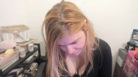 Snapshot of artsyandcraftsy_ chatting on 03.17.26 MIA online show from 03.17.26