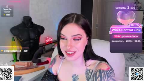 Snapshot of arya_deepthroat_queen chatting on 12.15.24 Arya Fn Talented Arya online show from 12.15.24