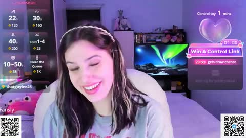 Snapshot of arya_deepthroat_queen chatting on 01.16.25 Arya Fn Talented Arya online show from 01.16.25