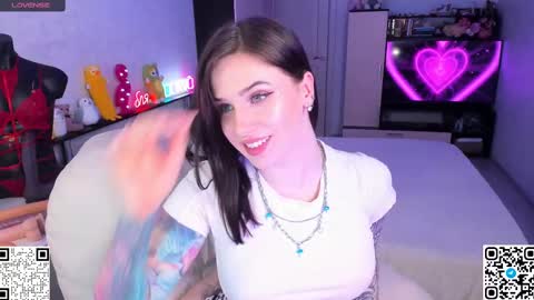 Snapshot of arya_deepthroat_queen chatting on 02.23.25 Arya Fn Talented Arya online show from 02.23.25