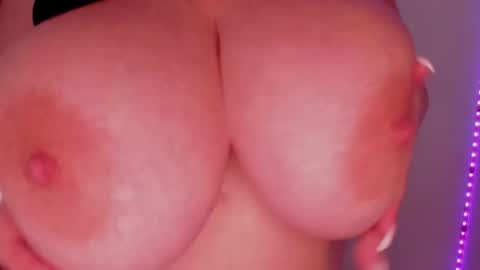 Snapshot of aryahunt chatting on 01.26.25 Arianacustom videos available for sale try my special vibes 112233111222333 private copy at request online show from 01.26.25