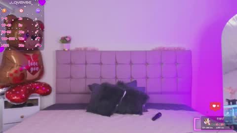 arycooper_ online show from 03.02.26