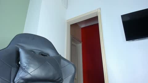 Asami online show from 12.19.25