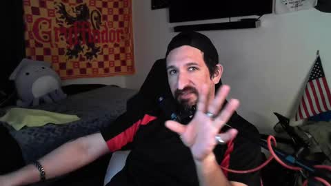 Snapshot of asanator101 chatting on 10.02.25 devilPup75 online show from 10.02.25