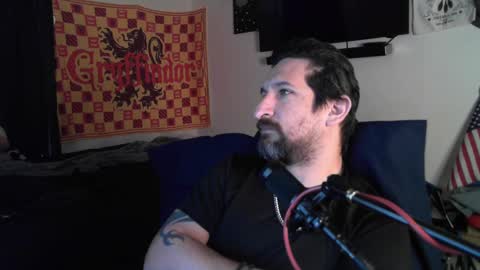 Snapshot of asanator101 chatting on 10.09.25 devilPup75 online show from 10.09.25