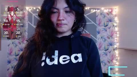 Saray online show from 11.13.25