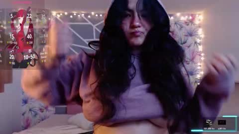 Saray online show from 11.20.25