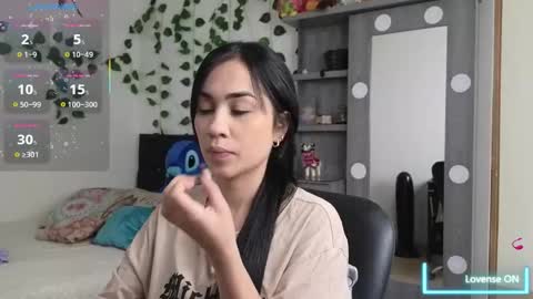 Snapshot of asenaesmee chatting on 09.10.25 Asena online show from 09.10.25