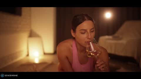 Snapshot of asensse chatting on 10.02.25 Call me Ann online show from 10.02.25