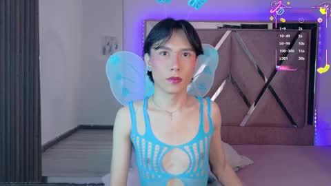 Ash Femboy online show from 10.25.25