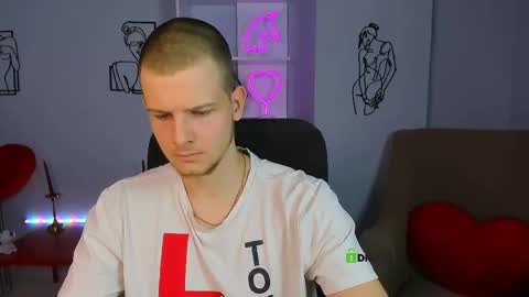 ash_raven_ online show from 09.22.25