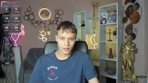 ash_raven_ online show from 10.17.25