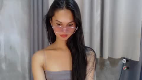 Snapshot of ash_sexdoll chatting on 01.07.25 ASH online show from 01.07.25