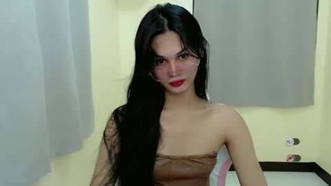 Snapshot of ash_sexdoll chatting on 02.09.25 ASH online show from 02.09.25