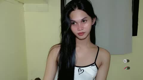 Snapshot of ash_sexdoll chatting on 02.12.25 ASH online show from 02.12.25