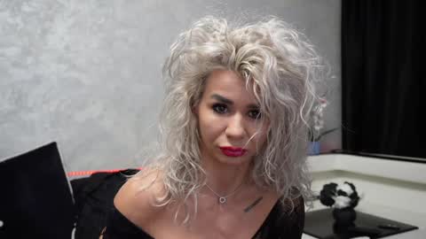 Asha online show from 01.05.25