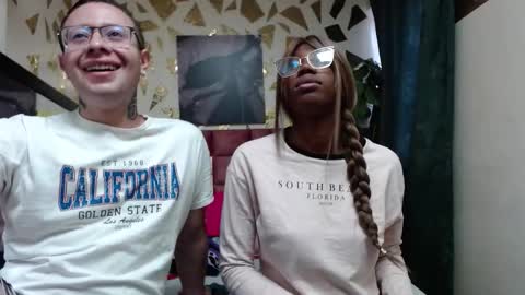 Snapshot of ashanti_and__alejo chatting on 10.14.25 ashanti_and__alejo online show from 10.14.25