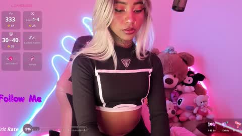 AshantiINDEPENDENT MODEL online show from 01.13.26