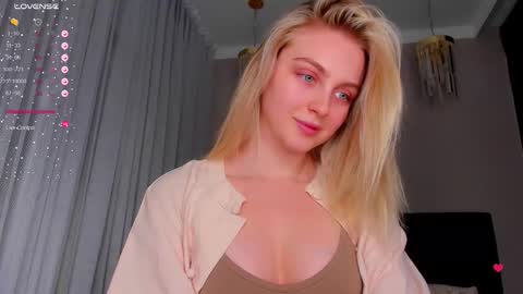 your pretty Ashley online show from 02.03.26