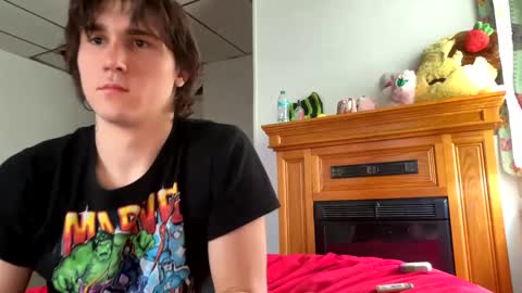 Snapshot of ashbuyersss chatting on 02.02.25 ashbuyersss online show from 02.02.25