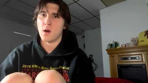 Snapshot of ashbuyersss chatting on 02.03.25 ashbuyersss online show from 02.03.25