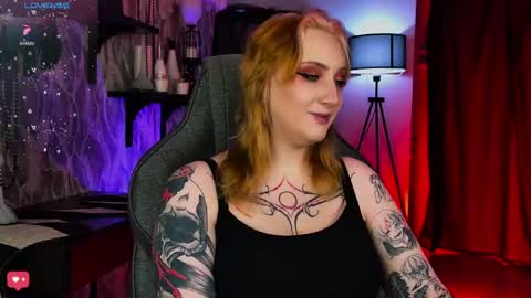 Snapshot of asheluck chatting on 04.26.26 AshleyAshe online show from 04.26.26