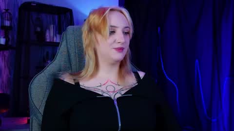 Snapshot of asheluck chatting on 05.23.26 AshleyAshe online show from 05.23.26