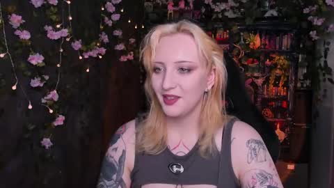 Snapshot of asheluck chatting on 06.06.26 AshleyAshe online show from 06.06.26