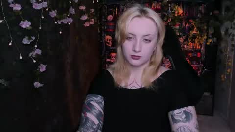 Snapshot of asheluck chatting on 06.16.26 AshleyAshe online show from 06.16.26