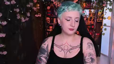 Snapshot of asheluck chatting on 07.22.26 AshleyAshe online show from 07.22.26