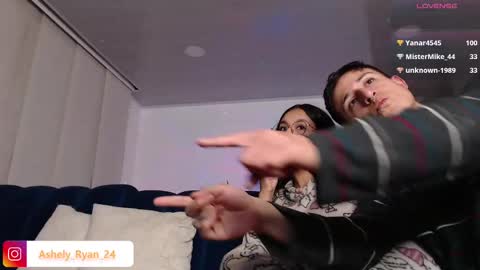 Ashley And Ryan  online show from 03.08.25