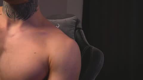 Jerk Machine online show from 02.11.25