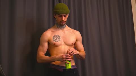 Jerk Machine online show from 01.19.26