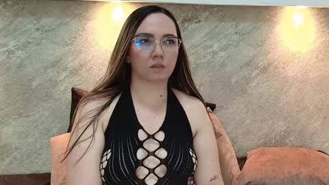 Asley Bennet online show from 09.15.25