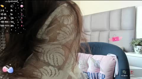 Carolina  online show from 02.04.25