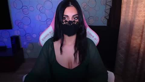   Yasmina   online show from 11.13.25