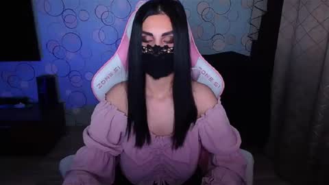   Yasmina   online show from 11.27.25