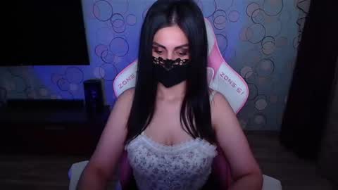   Yasmina   online show from 06.01.26
