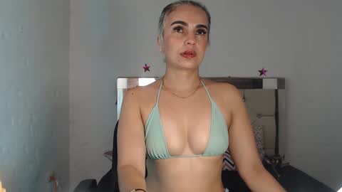 ashley__tylor online show from 01.13.25