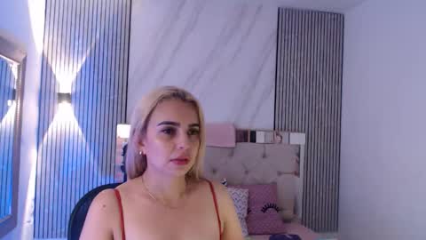 ashley__tylor online show from 02.18.26