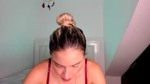Snapshot of ashley_blair chatting on 01.29.25 ashley_blair online show from 01.29.25