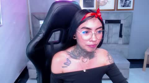 ashley_blum_v online show from 09.17.25