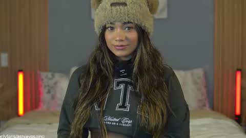  Ashley  online show from 02.23.25