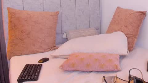 Camila online show from 01.29.25